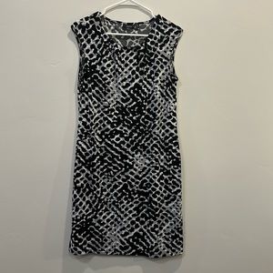 Apt 9. Dress. Size M. Black, white, and gray animal print.